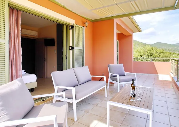 Nireaus Villa *